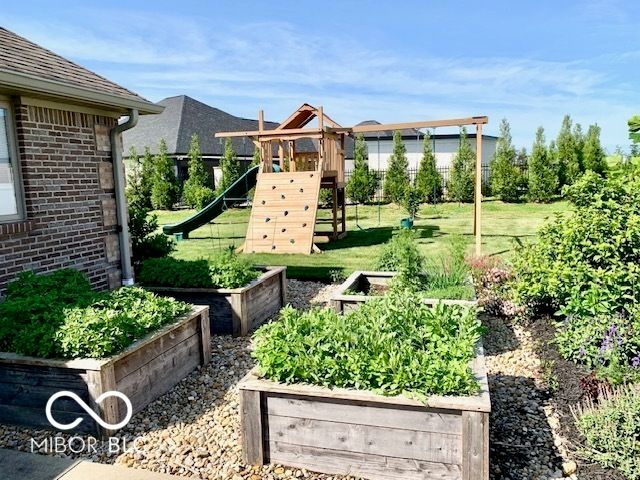3555 Saint Andrews Place, Seymour, IN 47274