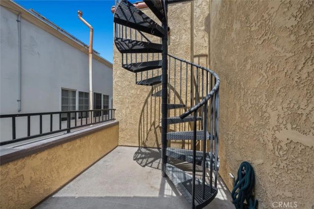 118 Glendora Avenue, Long Beach, CA 90803