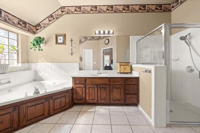 15604 Brenner Pass, Edmond, OK 73013