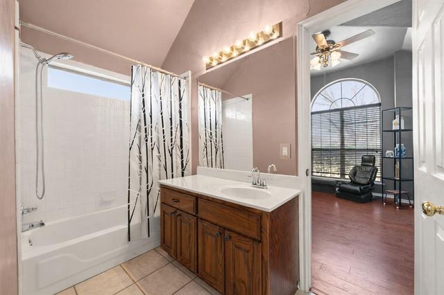 15604 Brenner Pass, Edmond, OK 73013