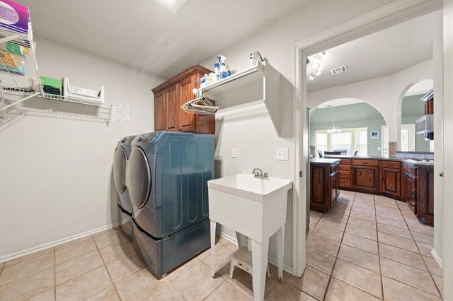 15604 Brenner Pass, Edmond, OK 73013