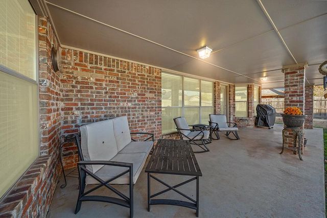 15604 Brenner Pass, Edmond, OK 73013