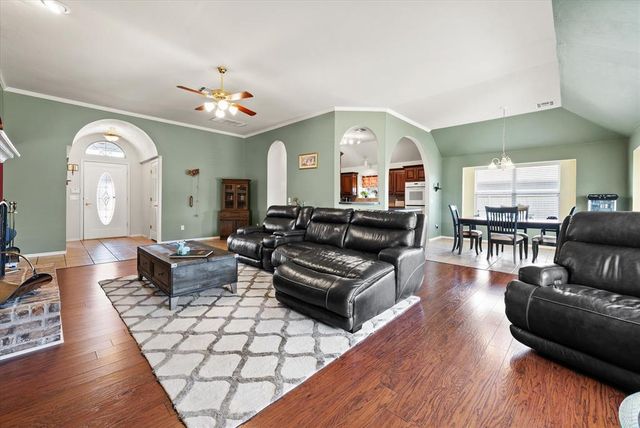 15604 Brenner Pass, Edmond, OK 73013