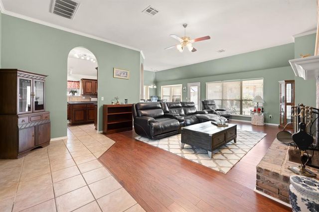 15604 Brenner Pass, Edmond, OK 73013