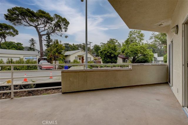 2900 Fairway Avenue 407, La Crescenta, CA 91214