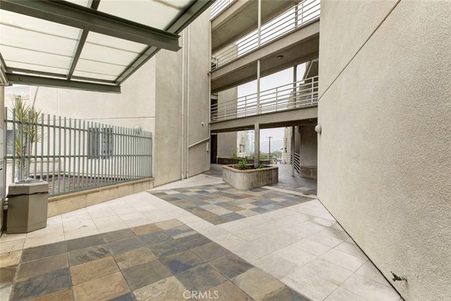 2900 Fairway Avenue 407, La Crescenta, CA 91214
