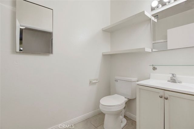 2900 Fairway Avenue 407, La Crescenta, CA 91214