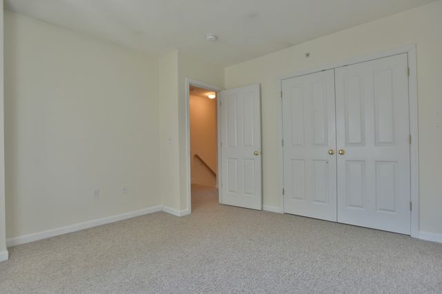 83 Boxberry Ln 83, Rockland, MA 02370