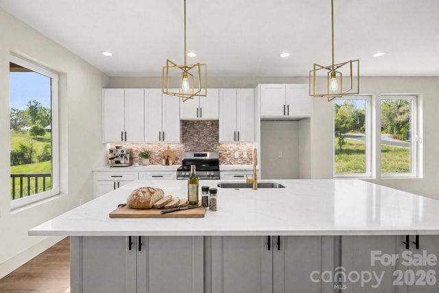 40 Firefly Ridge Trail, Alexander, NC 28701