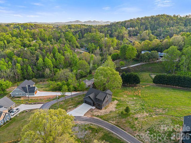 40 Firefly Ridge Trail, Alexander, NC 28701