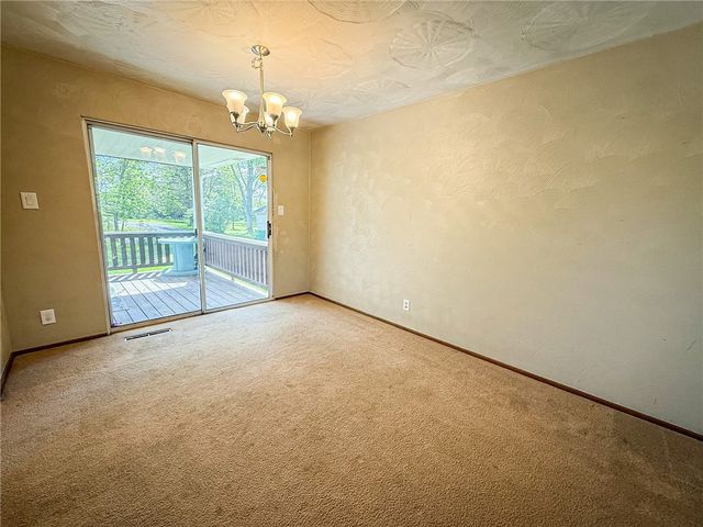 329 S Home Ave, Twp Of But Ne, PA 16001