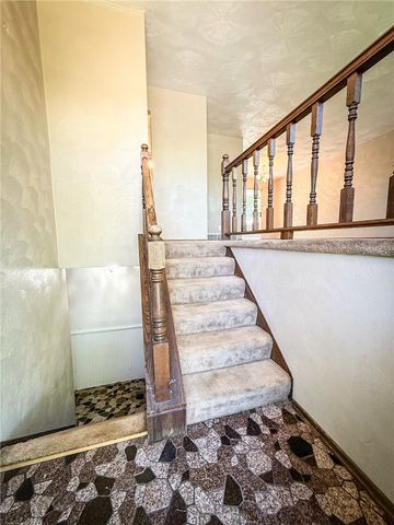 329 S Home Ave, Twp Of But Ne, PA 16001