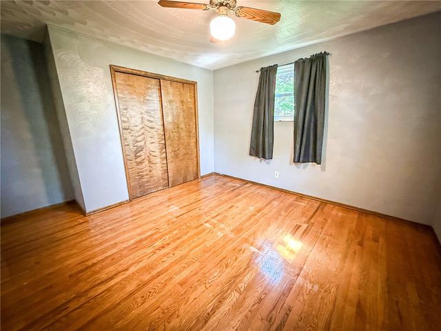 329 S Home Ave, Twp Of But Ne, PA 16001