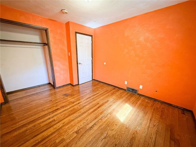 329 S Home Ave, Twp Of But Ne, PA 16001