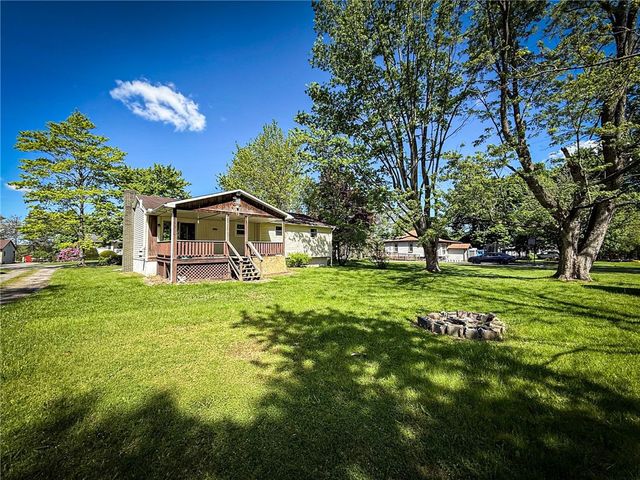 329 S Home Ave, Twp Of But Ne, PA 16001