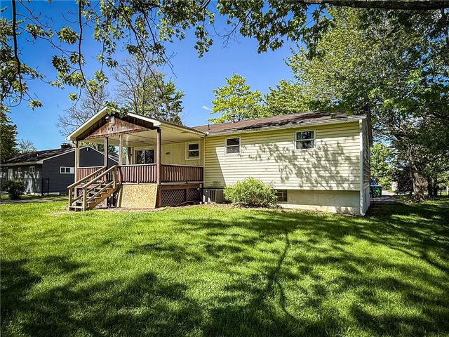 329 S Home Ave, Twp Of But Ne, PA 16001
