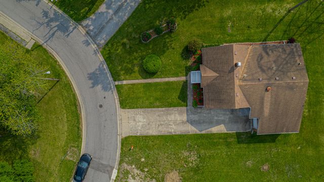 1101 Sycamore Street, Crown Point, IN 46307