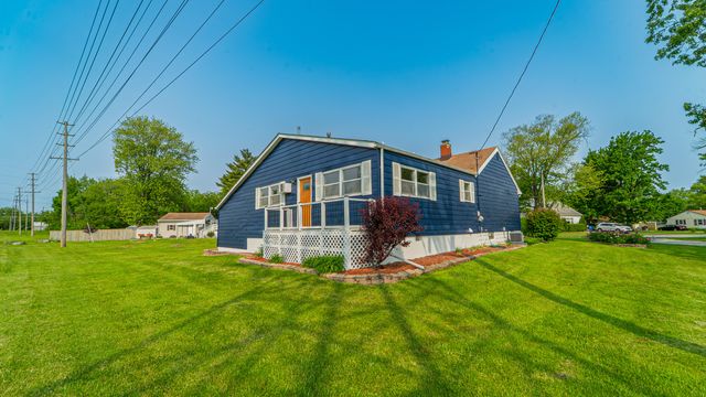 1101 Sycamore Street, Crown Point, IN 46307