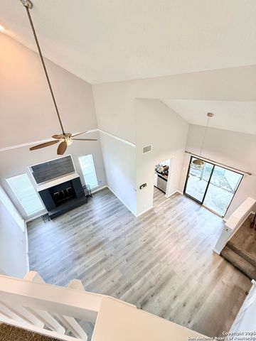 4839 Brandeis St Apt 512, San Antonio, TX 78249