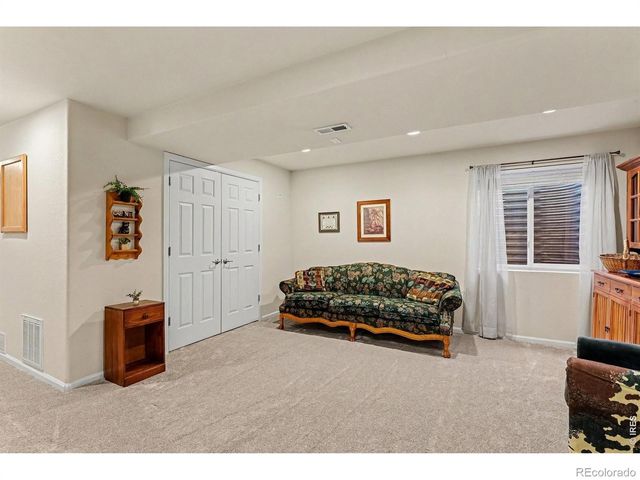 11655 Victor Drive, Longmont, CO 80504