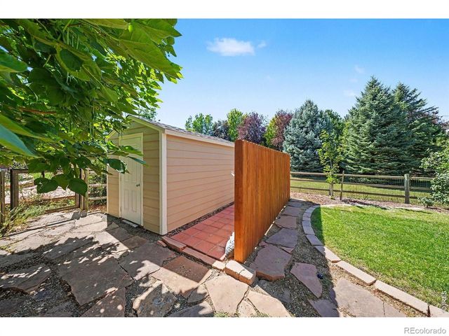 11655 Victor Drive, Longmont, CO 80504
