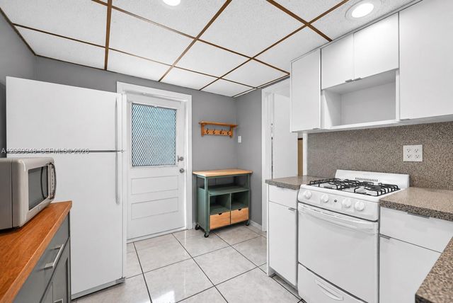 1536 SW 22nd Avenue, Miami, FL 33145