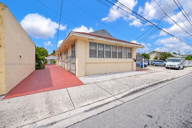 1536 SW 22nd Avenue, Miami, FL 33145