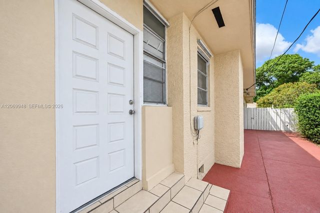 1536 SW 22nd Avenue, Miami, FL 33145