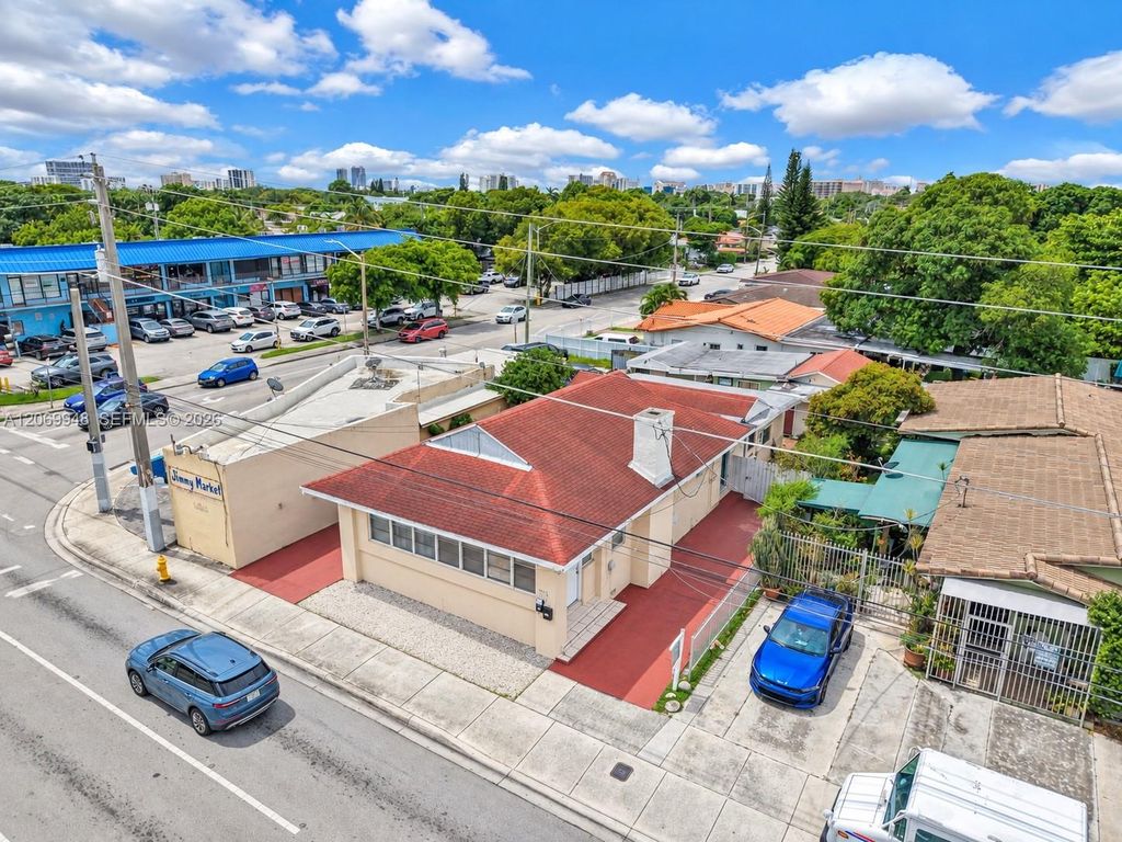 1536 SW 22nd Avenue, Miami, FL 33145