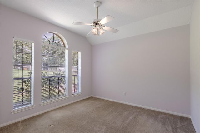 324 Red Oak Lane, Trinity, TX 75862