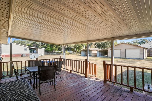 209 S Greenwood St., Geneva, AL 36340