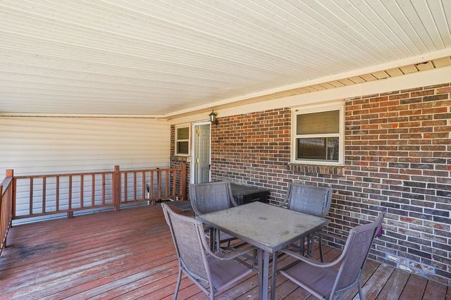 209 S Greenwood St., Geneva, AL 36340