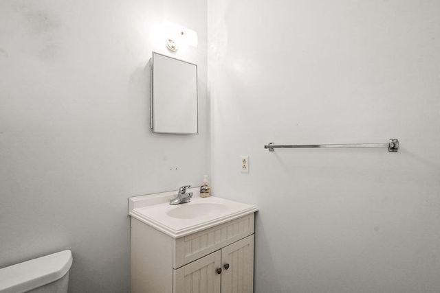 209 S Greenwood St., Geneva, AL 36340