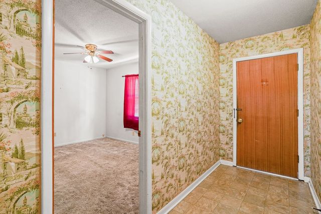 209 S Greenwood St., Geneva, AL 36340