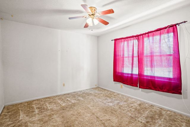 209 S Greenwood St., Geneva, AL 36340