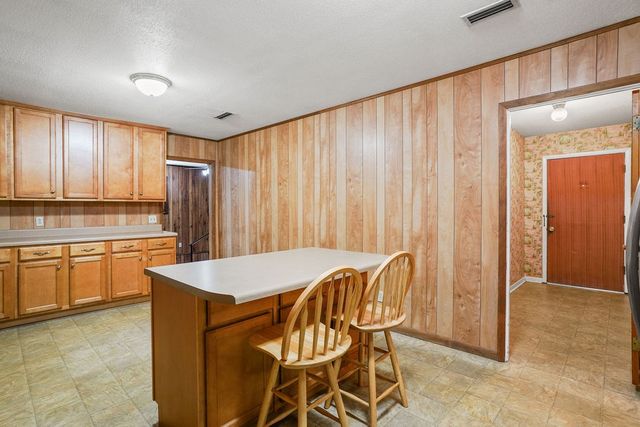 209 S Greenwood St., Geneva, AL 36340