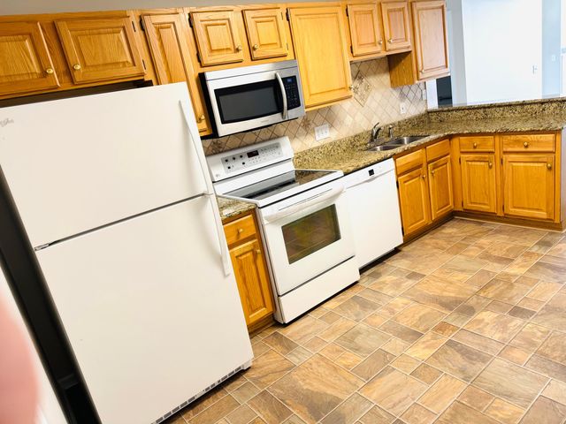 4666 Wenham Park, 28, Columbus, OH 43230