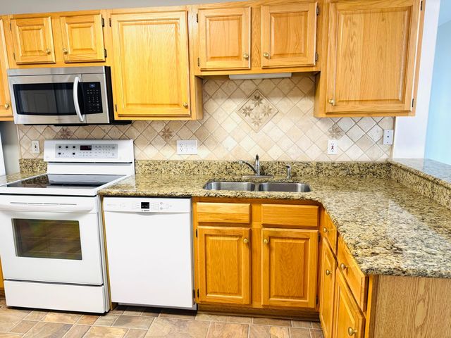 4666 Wenham Park, 28, Columbus, OH 43230