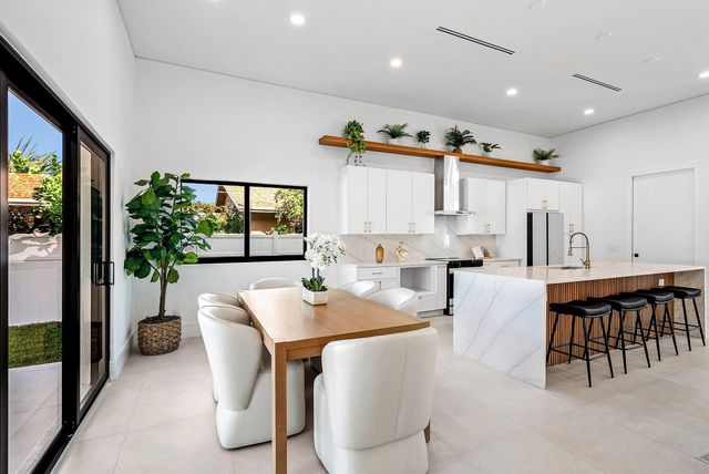 3361 NE 4th Avenue, Boca Raton, FL 33431