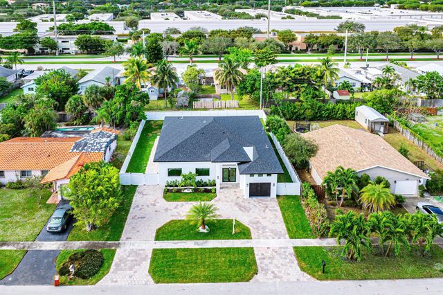 3361 NE 4th Avenue, Boca Raton, FL 33431