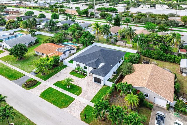 3361 NE 4th Avenue, Boca Raton, FL 33431