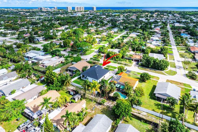 3361 NE 4th Avenue, Boca Raton, FL 33431