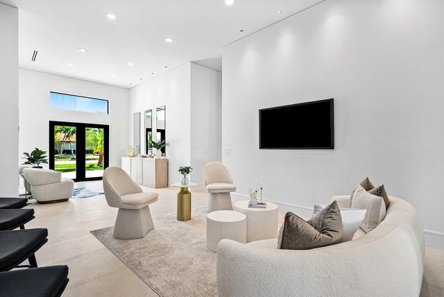 3361 NE 4th Avenue, Boca Raton, FL 33431