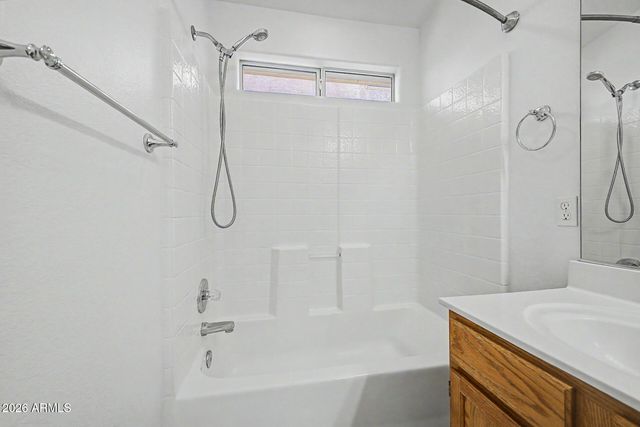 4135 E ANDERSON Drive, Phoenix, AZ 85032