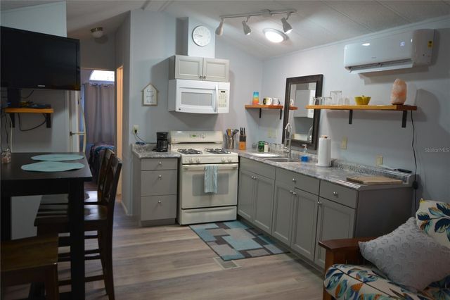 25144 NE 140TH LOOP, Fort Mc Coy, FL 32134