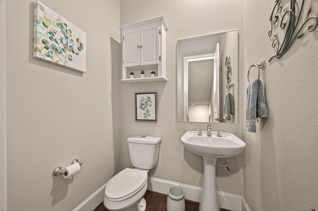 2709 Kinsley Oaks Drive, Houston, TX 77007