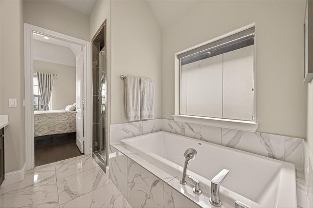 2709 Kinsley Oaks Drive, Houston, TX 77007