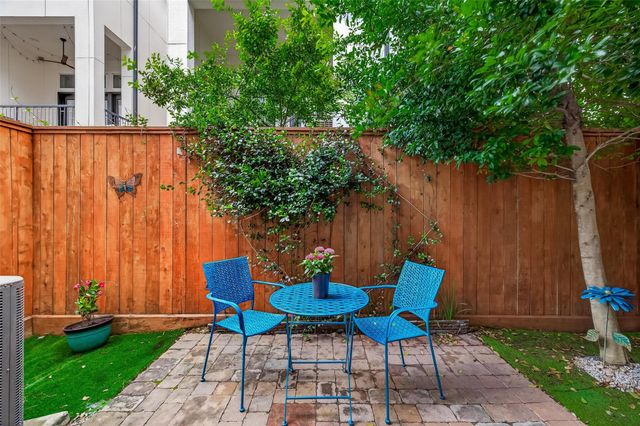 2709 Kinsley Oaks Drive, Houston, TX 77007