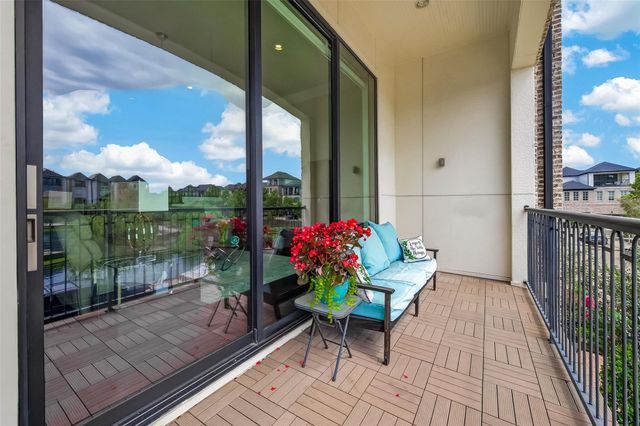 2709 Kinsley Oaks Drive, Houston, TX 77007