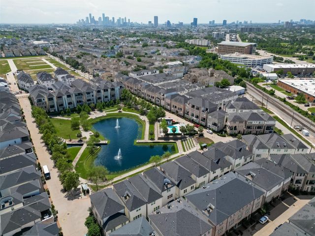 2709 Kinsley Oaks Drive, Houston, TX 77007